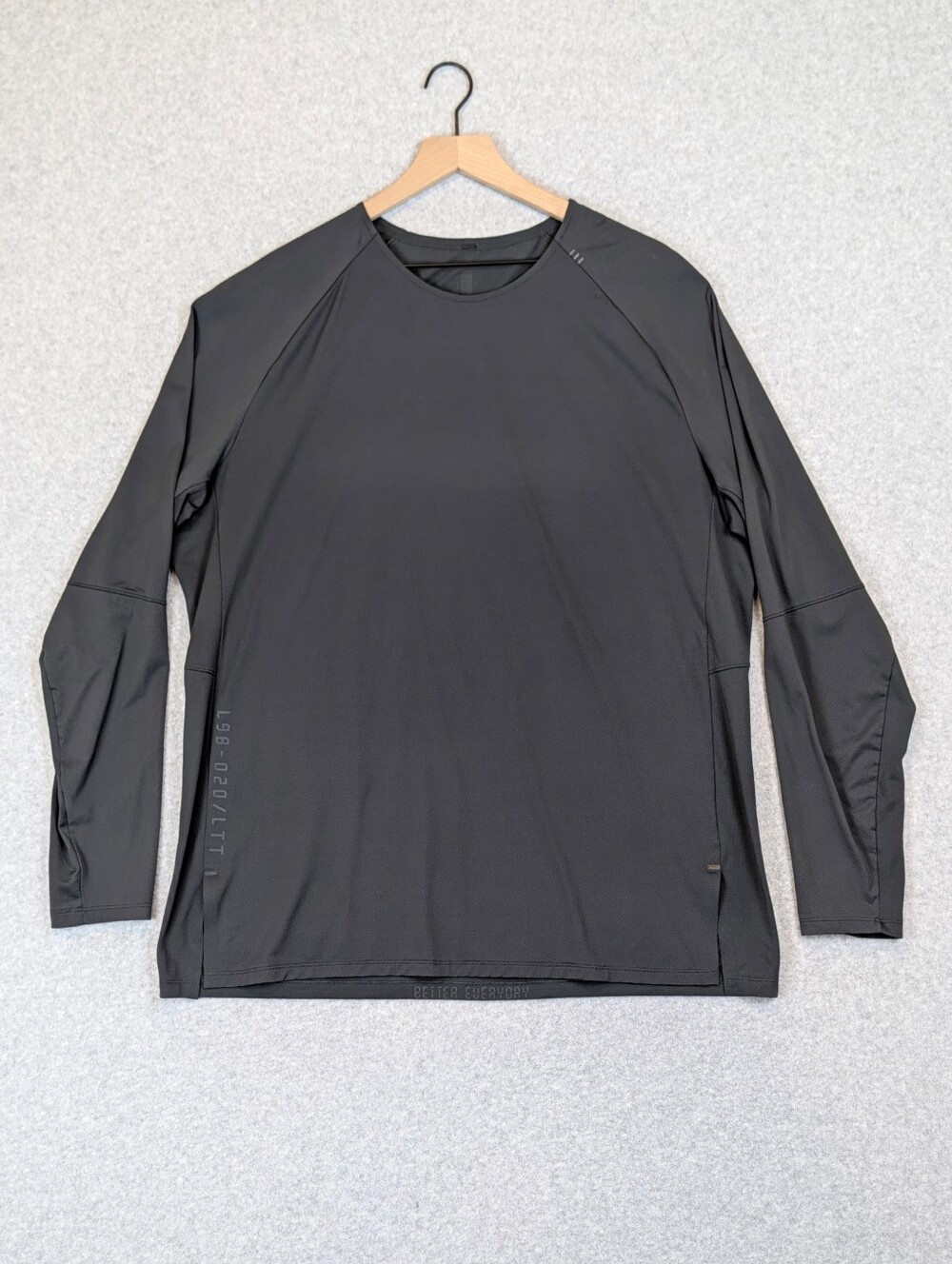 Lululemon License to Train Long Sleeve Men's XXL Gray Crew Running Workout Gym